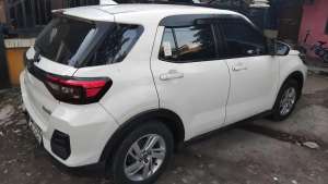 Daihatsu Rocky 2022 Bensin lokasi di  , tersedia melalui melalui situs Olx