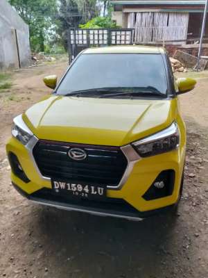 Jual bekas Daihatsu rocky ADX 1,2 manual thn 2021,lokasi di Soppeng Kab.