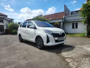 Jual bekas Daihatsu Sigra 1.2 R Automatic Tahun 2020,lokasi di Bandung Barat Kab.