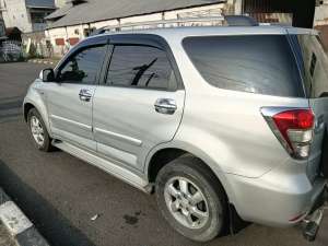Daihatsu Terios 2007 Bensin lokasi di  , tersedia melalui melalui situs Olx