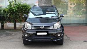 Jual bekas Daihatsu Terios ADVENTURE R 2016 hitam km 43 ribuan,lokasi di Jakarta DKI