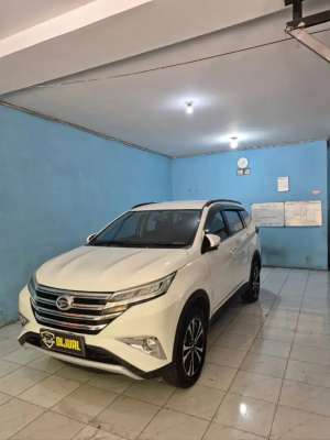 Jual bekas Daihatsu Terios R Deluxe Manual 2022Full Original DP. Ringan,lokasi di Medan Kota