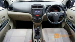 Jual bekas Daihatsu Xenia 1.3 R MT 2013 Putih,lokasi di Kota Semarang