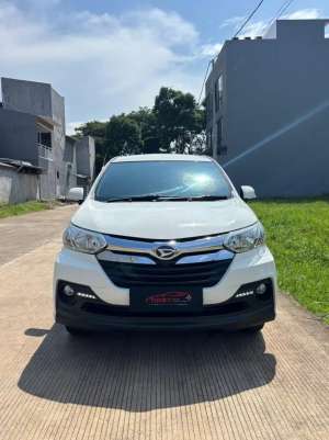 Jual bekas Daihatsu Xenia 1.3 R Sporty 2017 AutomaticPutih Metalik,lokasi di  