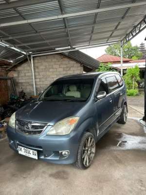 Jual bekas Daihatsu Xenia 2009 Bensin,lokasi di  