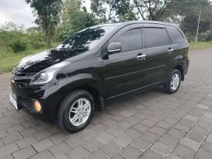 Daihatsu Xenia 2012 Bensin lokasi di  , tersedia melalui melalui situs Olx