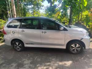Daihatsu Xenia 2018 Bensin lokasi di  , tersedia melalui melalui situs Olx