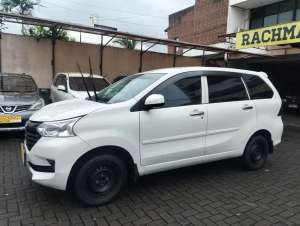 Daihatsu Xenia 2018 Bensin lokasi di  , tersedia melalui melalui situs Olx
