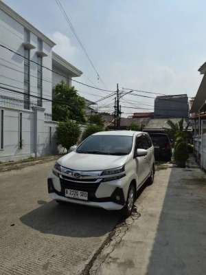 Daihatsu Xenia 2021 Bensin , tersedia melalui melalui situs Olx