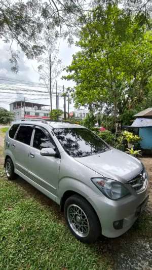 Daihatsu Xenia Li Sporty 1.000 cc Manual, 2008 lokasi di  , tersedia melalui melalui situs Olx