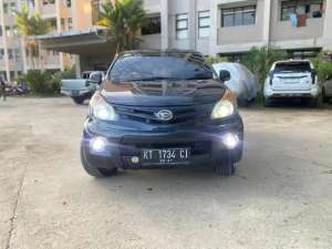 Daihatsu xenia r deluxe lokasi di  , tersedia melalui melalui situs Olx