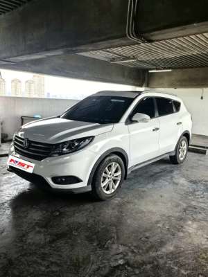 DFSK Glory 580 2024 Bensin lokasi di  , tersedia melalui melalui situs Olx