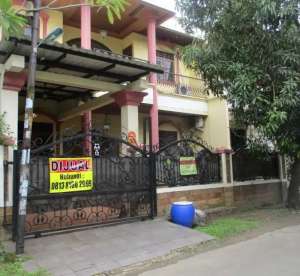 Di Jual Cepat Rumah BSD CITY - Tangerang Selatan lokasi di Tangerang Selatan Kota, tersedia melalui melalui situs Olx