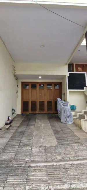 Di Jual Cepet Rumah Cantik Di Citra 2 Jakarta Barat lokasi di Jakarta Barat, tersedia melalui melalui situs Olx
