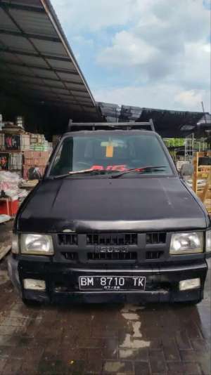 DI JUAL NEGO SAMPAI DEAL PICK UP ISUZU PANTHER , tersedia melalui melalui situs Olx