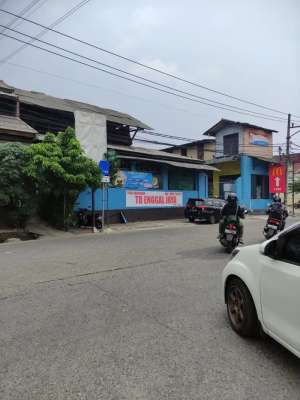 Di Jual Rumah plus Gudang strategis dan siap huni di Citayam, Depok lokasi di Depok Kota, tersedia melalui melalui situs Olx