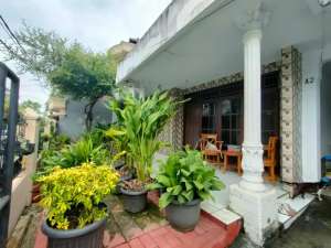 DI JUAL RUMAH SIAP HUNI DI DELTA PEKAYON KOTA BEKASI lokasi di Bekasi Kab., tersedia melalui melalui situs Olx