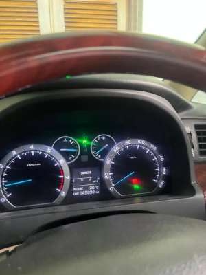 Di jual toyota alphard milik pribadi lokasi di  , tersedia melalui melalui situs Olx