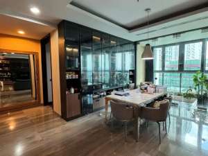 Dijual Apartemen Kemang Village 3 Bedroom Jakarta Selatan lokasi di Jakarta Selatan, tersedia melalui melalui situs Olx