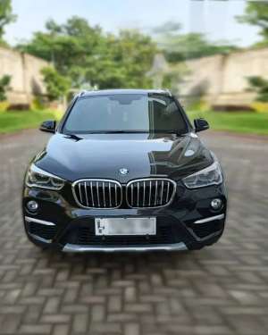 Jual bekas DIJUAL BMW X1 SDRIVE18i F48 Dynamic AT 2018,lokasi di Mojokerto Kota