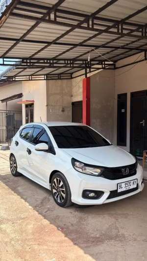Jual bekas DIJUAL BRIOS RS 2023 KONDISI INSTIMEWA,lokasi di  
