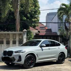 Jual bekas Dijual Cash Bmw X4 Msport X-Drive 2023 Termurah,lokasi di Tangerang Kota
