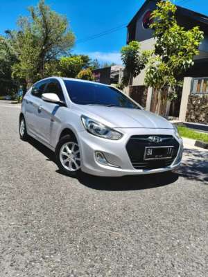 Dijual Cepat Mobil Hyundai Grand Avega 2012 Mulus Terawat Bersih lokasi di  , tersedia melalui melalui situs Olx