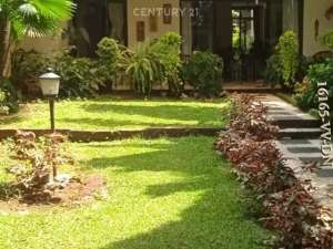 Dijual Cepat Rumah Luas N NyamanBintaro Jaya Sektor 9 lokasi di Tangerang Selatan Kota, tersedia melalui melalui situs Olx