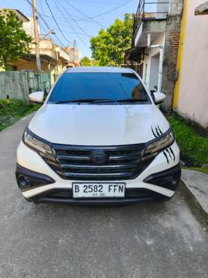 Jual bekas Dijual Daihatsu Terios 1.5 X MT tahun 2020 warna putih,lokasi di Bekasi Kota