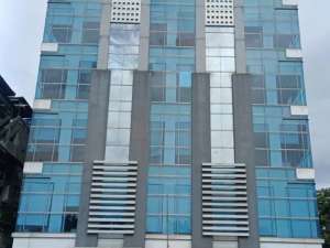 DIJUAL GEDUNG KANTORJL. RAYA PASAR MINGGU, PANCORAN, JAKARTA SELATAN Office BuildingLokasi StrategisSiap Operasional lokasi di Jakarta Selatan, tersedia melalui melalui situs Olx