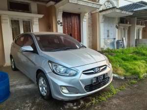 DIJUAL HYUNDAI GRAND AVEGAGL MANUAL TAHUN 2011 lokasi di  , tersedia melalui melalui situs Olx