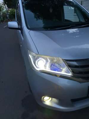 Jual bekas Dijual Mobil Nissan Serena 2013,lokasi di  