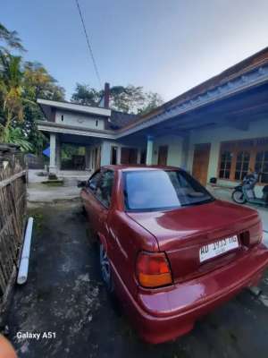 Dijual motuba Suzuki esteem 1.3 tahun 1995 lokasi di  , tersedia melalui melalui situs Olx