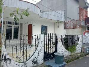 DIJUAL MURAH RUMAH PERUMNAS DEPOK TENGAH lokasi di Depok Kota, tersedia melalui melalui situs Olx