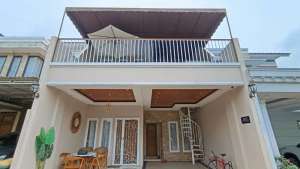 Dijual Rumah 2 Lantai Cantik dan Minimalis di Jagakarsa lokasi di Depok Kota, tersedia melalui melalui situs Olx