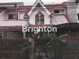 Dijual rumah 2 lantai siap huni rapi di jalan utama di Griya Kencana 2, Ciledug Tangerang lokasi di Tangerang Kota, tersedia melalui melalui situs Olx