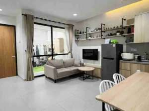 Dijual rumah bagus kondisi full furnish 2 lantai 3 kamar tidur di Grand Wisata Bekasi lokasi di Bekasi Kota, tersedia melalui melalui situs Olx