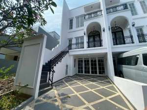 Dijual Rumah Baru Gading Residence Kelapa Gading Jakarta Utara lokasi di Jakarta Utara, tersedia melalui melalui situs Olx