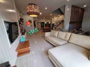 Dijual Rumah Manyar Permai Fully Furnished lokasi di Jakarta Utara, tersedia melalui melalui situs Olx