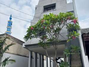 Dijual Rumah Modern Grand Residence Pondok Cabe, Siap Huni lokasi di Tangerang Selatan Kota, tersedia melalui melalui situs Olx