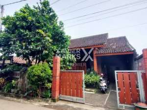 Dijual Rumah Semi Furnish Dekat Pusat Kota di Polehan Malang lokasi di Malang Kota, tersedia melalui melalui situs Olx