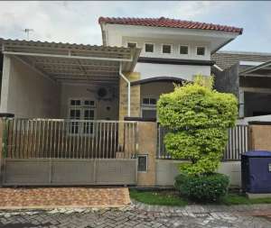 DIJUAL RUMAH SIAP HUNI MUTIARA REGENCY SIDOARJO lokasi di Sidoarjo  Kab., tersedia melalui melalui situs Olx