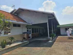 Dijual Rumah Vintage 1.170 m Petemon Surabaya Pusat lokasi di Surabaya Kota, tersedia melalui melalui situs Olx