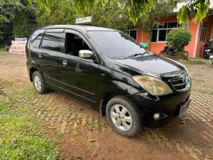 DIJUAL TOYOTA AVANZA TYPE G MANUAL 2011 lokasi di  , tersedia melalui melalui situs Olx