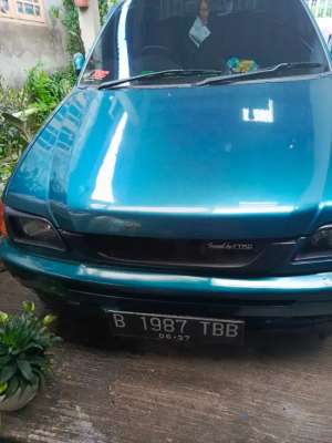 Dijual Toyota Soluna lokasi di  , tersedia melalui melalui situs Olx