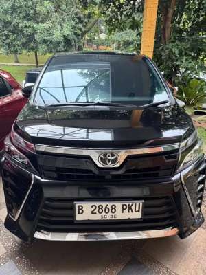 DIJUAL TOYOTA VOXY lokasi di  , tersedia melalui melalui situs Olx