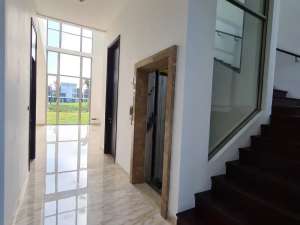 Disewa Rumah Golf Island PIK 12x40 Mozart View Golf Pantai Indah Kapuk lokasi di Jakarta Utara, tersedia melalui melalui situs Olx