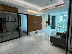 DISEWAKAN APARTEMEN THE PEAK SUDIRMANREGIS LOW FLOOR, 153 m, 3 BR, RENOVASI 2022 lokasi di Jakarta Selatan, tersedia melalui melalui situs Olx