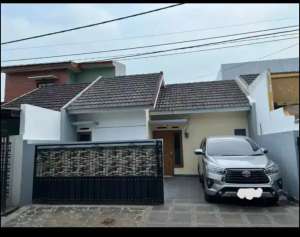 DISEWAKAN HUNIAN NYAMAN DI KOTA MALANG PERUMAHAN KARYA KARTIKA GRAHA lokasi di Malang Kota, tersedia melalui melalui situs Olx