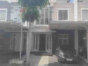 Disewakan Murah Rumah Green Lake City Cluster Amerika Latin 6x18 lokasi di Tangerang Kota, tersedia melalui melalui situs Olx